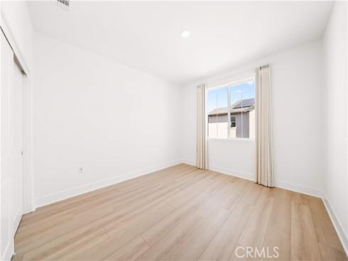 297  Shoveler  , Irvine, CA