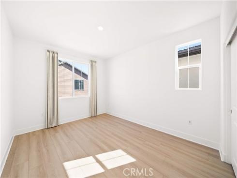 297  Shoveler  , Irvine, CA