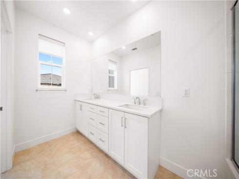 297  Shoveler  , Irvine, CA