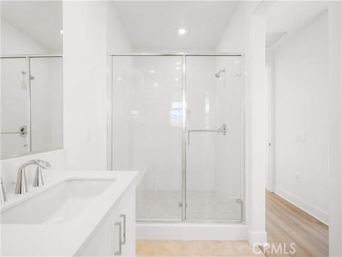 297  Shoveler  , Irvine, CA