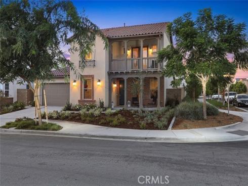 217  Compass  , Irvine, CA