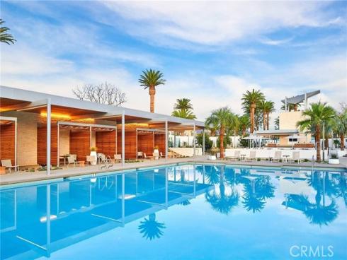 217  Compass  , Irvine, CA