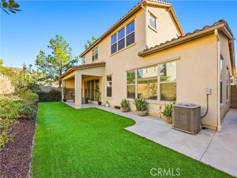 217  Compass  , Irvine, CA