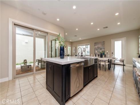 158  Scale  , Irvine, CA