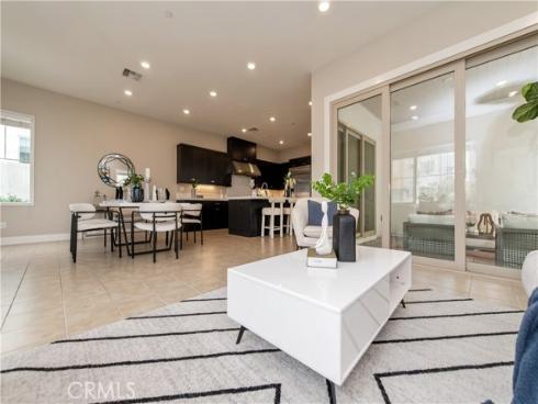 158  Scale  , Irvine, CA