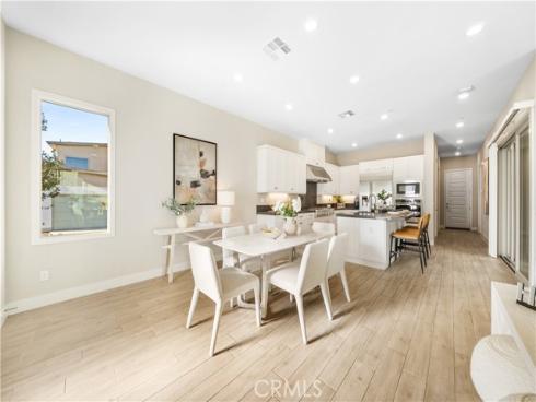 151  Scale  , Irvine, CA