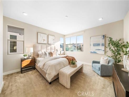 151  Scale  , Irvine, CA