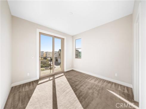 151  Scale  , Irvine, CA