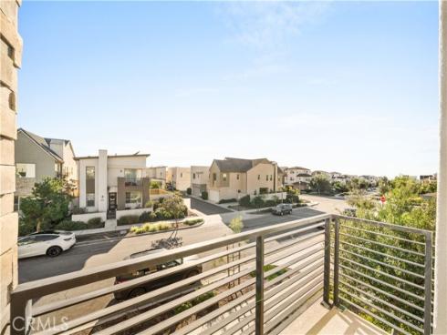 151  Scale  , Irvine, CA