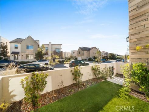 151  Scale  , Irvine, CA