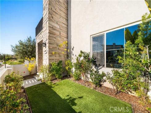 151  Scale  , Irvine, CA