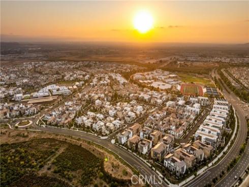 151  Scale  , Irvine, CA