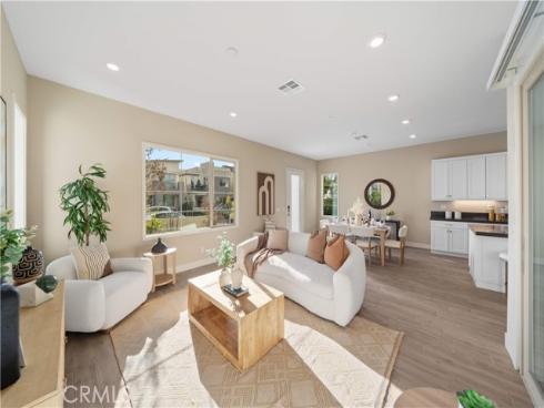 157  Scale  , Irvine, CA