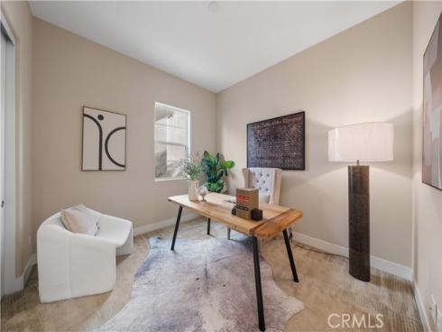 157  Scale  , Irvine, CA