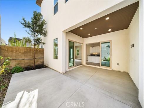 157  Scale  , Irvine, CA