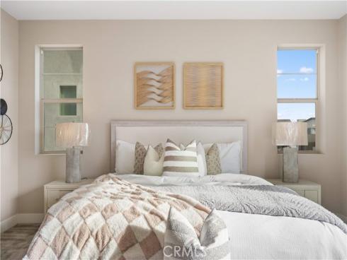 157  Scale  , Irvine, CA