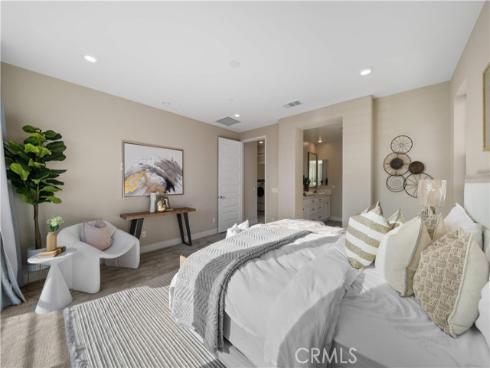 157  Scale  , Irvine, CA