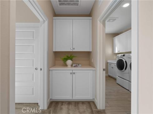 157  Scale  , Irvine, CA