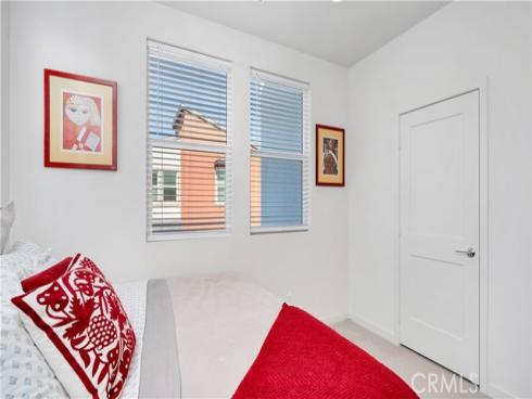 125  Allusion  , Irvine, CA