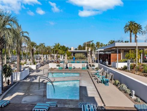 125  Allusion  , Irvine, CA