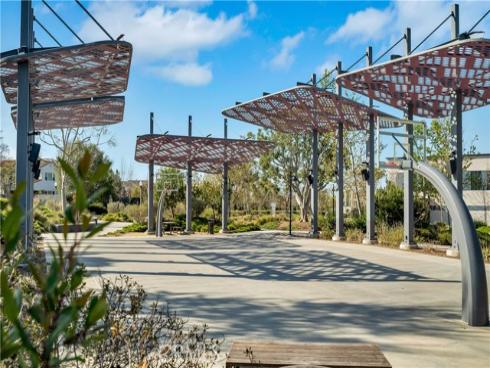 125  Allusion  , Irvine, CA