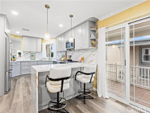 5200  Irvine  505  Boulevard, Irvine, CA