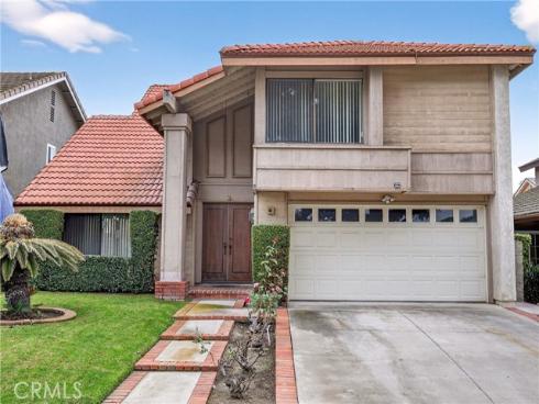 46  Christamon W  , Irvine, CA