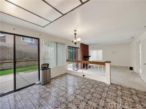 46  Christamon W  , Irvine, CA