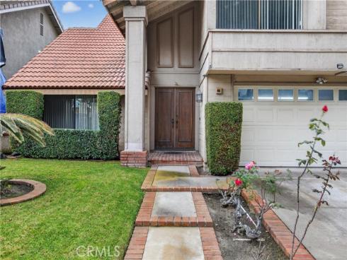 46  Christamon W  , Irvine, CA