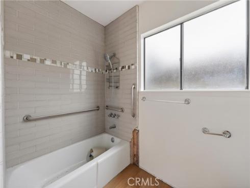 46  Christamon W  , Irvine, CA