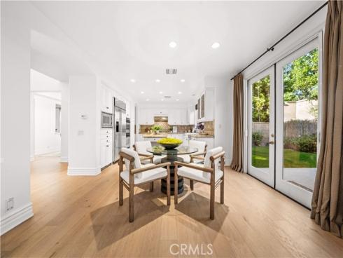 33  Modesto  , Irvine, CA