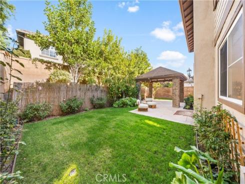 33  Modesto  , Irvine, CA