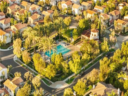 33  Modesto  , Irvine, CA