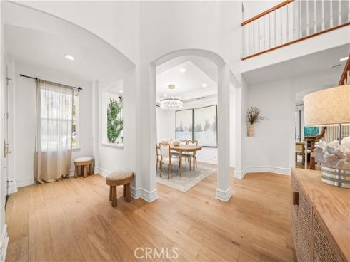 33  Modesto  , Irvine, CA