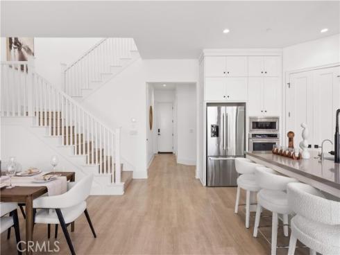 217 Piazza , Irvine, CA