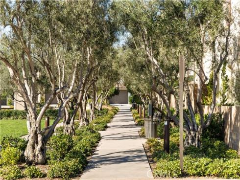 217 Piazza , Irvine, CA