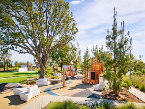 121  Loon  , Irvine, CA