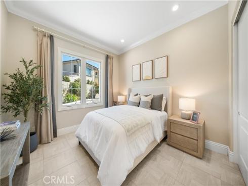 57  Kite  , Irvine, CA