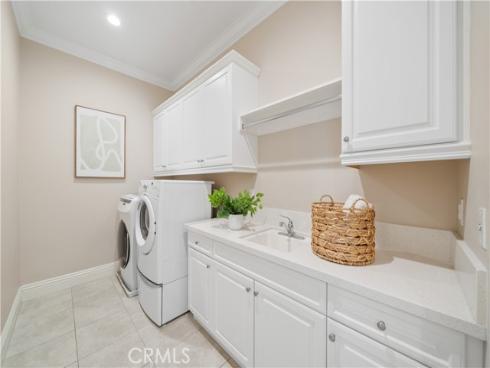 57  Kite  , Irvine, CA