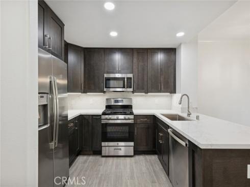 2202  Watermarke  , Irvine, CA