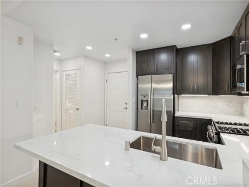 2202  Watermarke  , Irvine, CA