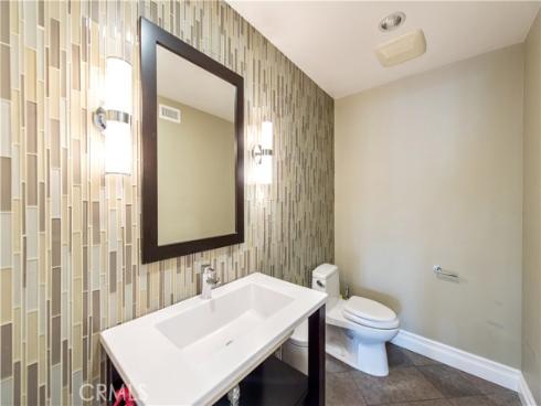 111  Hillcrest  , Irvine, CA