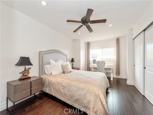 111  Hillcrest  , Irvine, CA