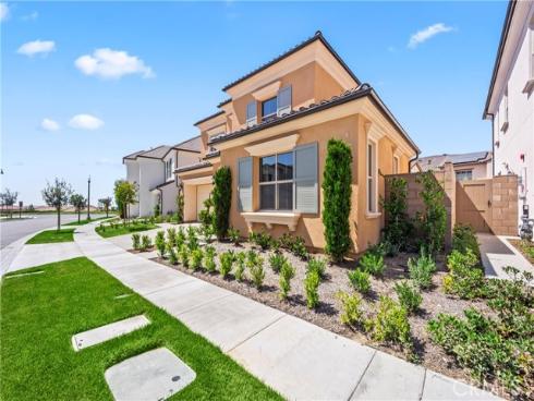 173  Somera  , Irvine, CA