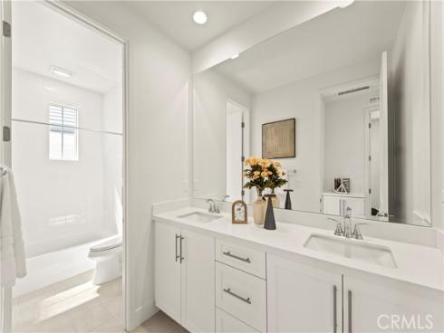 173  Somera  , Irvine, CA