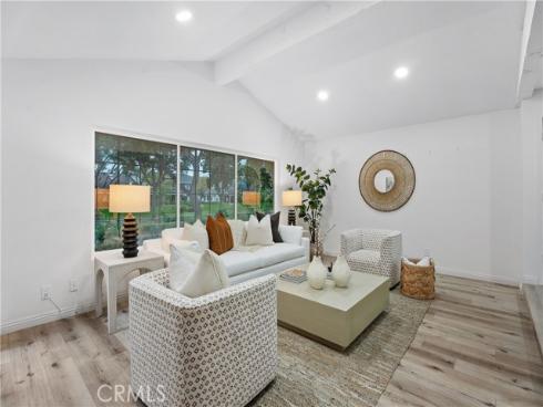 16 E Yale Loop #28  , Irvine, CA