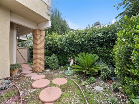 16 E Yale Loop #28  , Irvine, CA