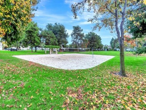 19  Briarglen  , Irvine, CA