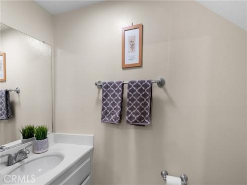 311  Falcon Creek  , Irvine, CA