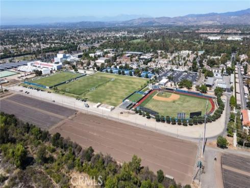 311  Falcon Creek  , Irvine, CA